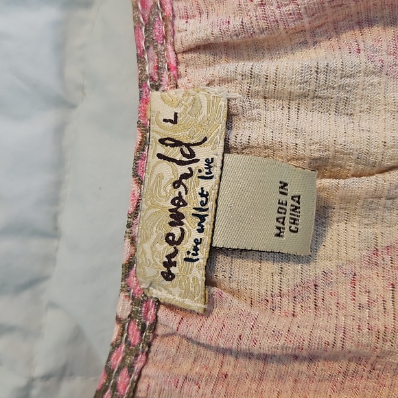 Multicolor Patterned Blouse - Picture 2 of 2